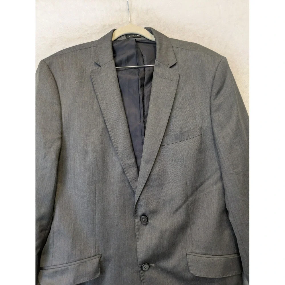 Zara Man Blazer‎ Men's 42 Gray Two Button Notch Lapel Slim Fit Professional